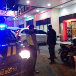 Patroli Polsek Taman Sambangi Security Hotel Ajak Bersama Patuhi Protokol Kesehatan